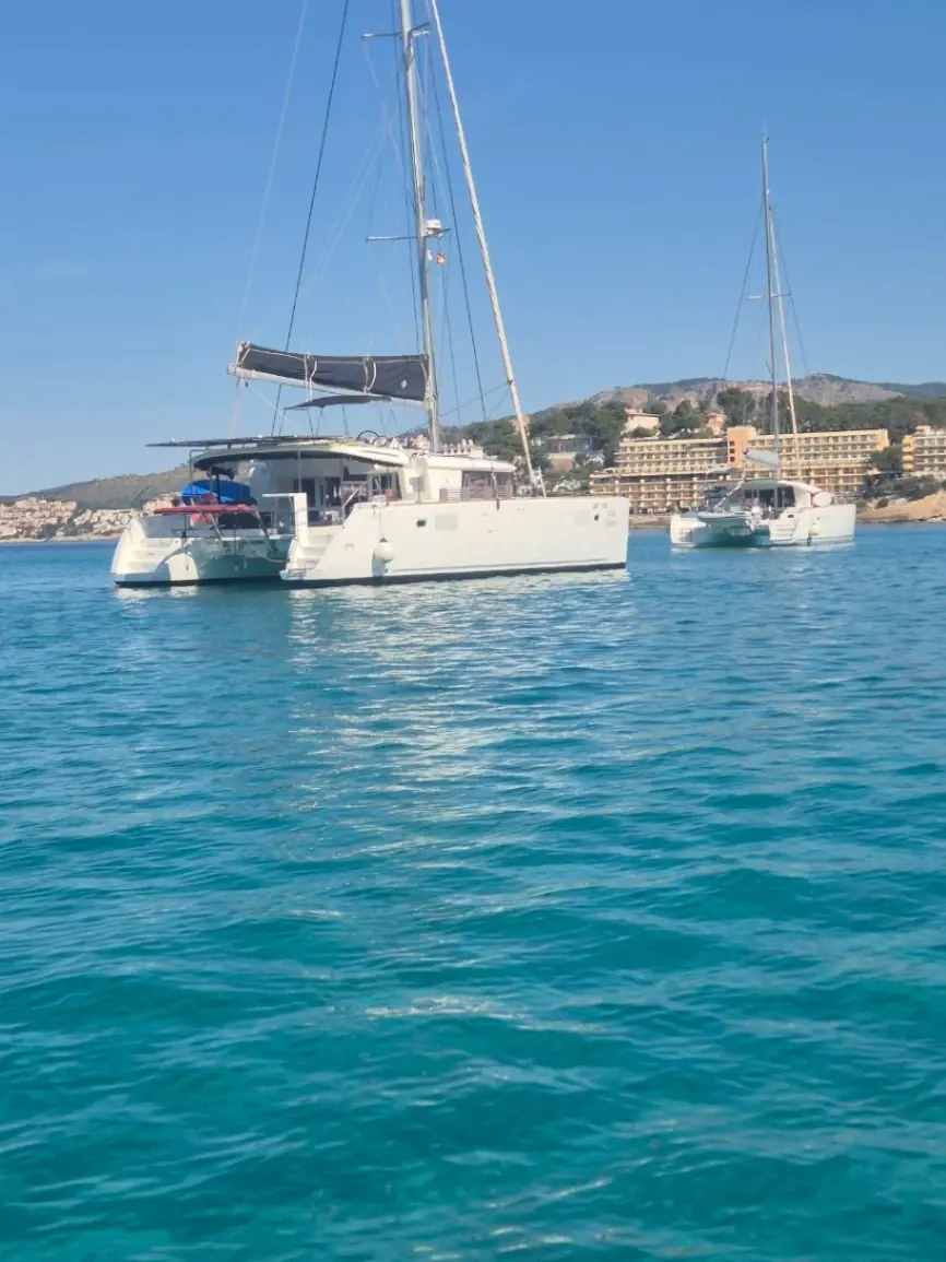 Simona - interior photo 3 | Balearic Yacht Charters